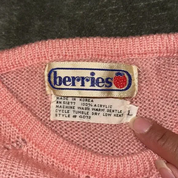 VTG Berries Sweater Women's Large Pink Floral Embroidered Acrylic Peplum Hem - Picture 4 of 10